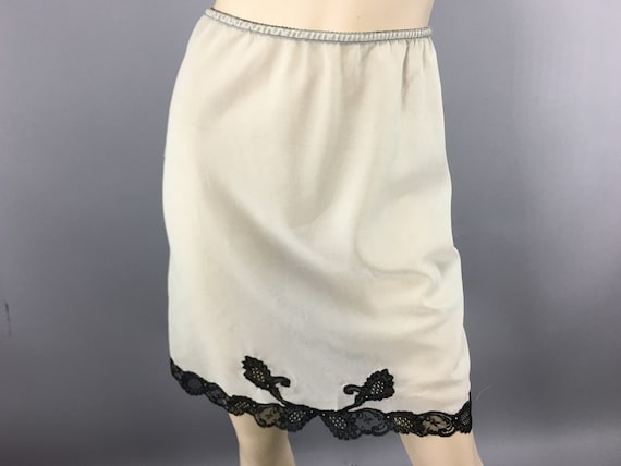 Vintage Saks Fifth Avenue Half Slip, Small Vintag… - image 1