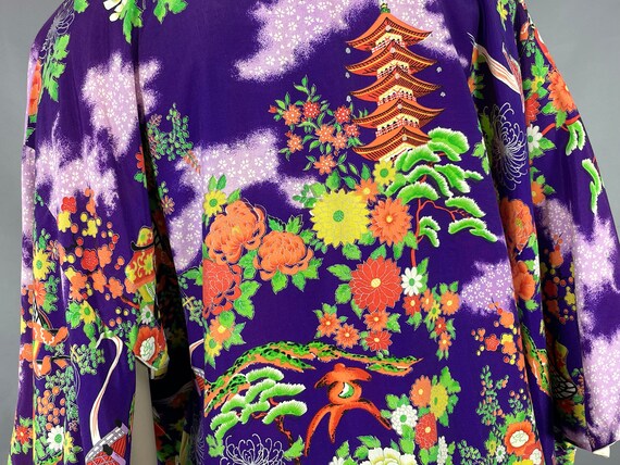 1940s Purple Long Kimono, Rayon Pagoda Chrysanthe… - image 6