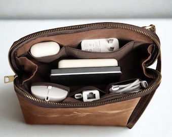 Borsa organizer da viaggio in pelle per dispositivi elettronici, custodia per accessori elettronici fatta a mano, custodia organizer per cavi in pelle, regalo per lui e per il padre, per il ritorno a scuola