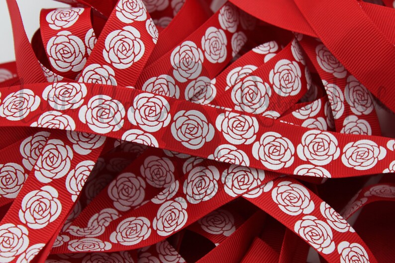 White Glitter Roses 78 grosgrain 5 yds