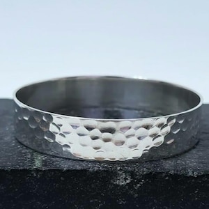 Hammered Silver Bangle Bracelet | Minimalist Textured Silver Bangle | Unisex Statement Jewelry | Artisan Gift | Gift for Everybody.