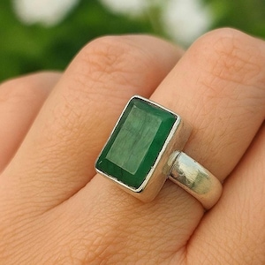 Natural Emerald Ring* Colombian Emerald*925 Sterling Silver Ring*Green Gemstone Ring*Aug Birthstone Ring*Silver Ring*Anniversary Gift*Ring