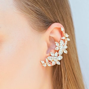 Ear Climber Earrings, Bridal Ear cuff Earrings, Bridal Climber Crystal Earrings, Silver Ear Cuff Earrings, Trending Bridal Emerald Earrings