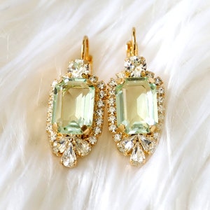Mint Crystal Earrings, Bridal Light Green Crystal Earrings, Sage Green Earrings, Gift For Her, Gift For Her, Mint Drop Crystal Earrings