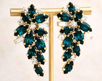 Emerald Green Crystal Earrings, Dark Green Cluster Stud Earrings, Bridal Emerald Wedding Earrings, Bridesmaids Gift, Green  Wedding Jewelry