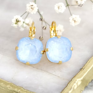 Powder Blue Drop Earrings, Bridal Powder Blue Earrings, Bridesmaids Earrings, Dusty Blue Crystal Crystal Drop Earrings, Light Blue Droplets