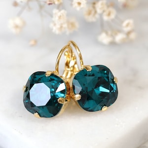 Emerald Drop Earrings, Emerald Green Crystal Earrings, Bridal Emerald Drop Earrings, Emerald Bridesmaids Earrings, Gift For Her