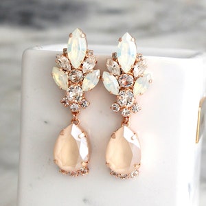Bridal Earrings, Ivory Drop Earrings, Bridal Cream Beige Earrings, Ivory Cream Gold Chandelier Earrings, Bridal Ivory Crystal Gold Earrings
