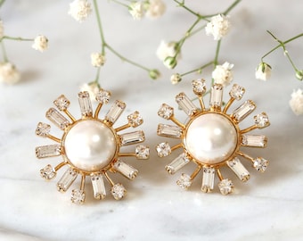 Pearl Earrings, Bridal Pearl Earrings, Pearl Crystal Stud Earrings, Bridal Pearl Earrings, Pearl Studs, Bridesmaids Earrings, Gift For Her