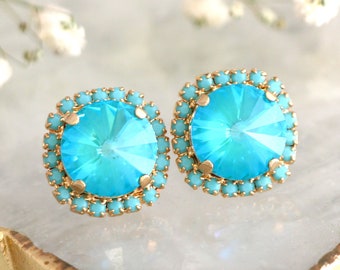 Pendientes de cristal turquesa, elegantes pendientes de cristal turquesa, pendientes de dama de honor, pendientes azul claro, regalo hecho a mano, pendientes azules