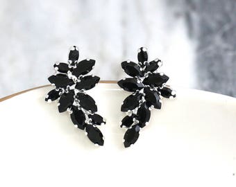 Black Earrings, Black Crystal Earrings, Black Crystal Cluster Earrings, Gift for her, Bridesmaids Earrings, Black Crystal Silver Earrings