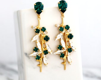 EMERALD Chandelier Earrings, Emerald Bridal Drop Earrings, Bridal Green Earrings, Emerald Green  Chandelier Earrings, Emerald LONG Earrings