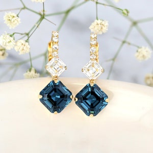 Blue Navy Earrings, Bridal Blue Navy Crystal Earrings. Bridal Sapphire Crystal Earrings, Bridesmaids Earrings, Blue Marine Gold Earrings