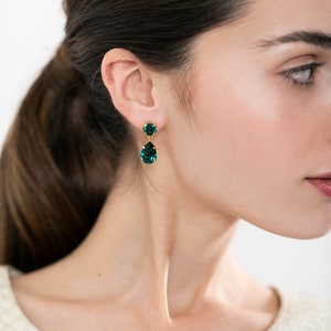 Emerald Green Bridal Classic Earrings, Bridal Emerald Chandelier Drop Earrings, Emerald Green Crystal Droplets, Bridal Classic Earrings image 4