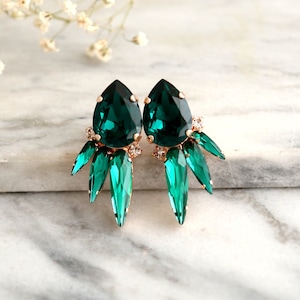 Emerald Green Earrings, Bridal Emerald Earrings, Statement Green Crystal Earrings, Emerald Wedding Jewelry, Emerald Crystal Green Studs.