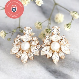 Bridal Pearl Crystal earrings, Bridal Cluster earrings, Bridal Pearl Crystal Earrings, White Crystal Pearl cluster Rhinestone Earrings image 4