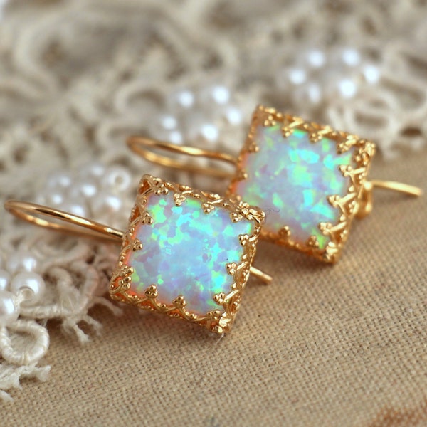 Opal Ohrringe, Opal Tropfen Ohrringe, Opal Gold Ohrringe, weiße Opal Ohrringe, Opal Schmuck, Geschenk für sie, Opal Ohrringe, Tropfen Ohrringe