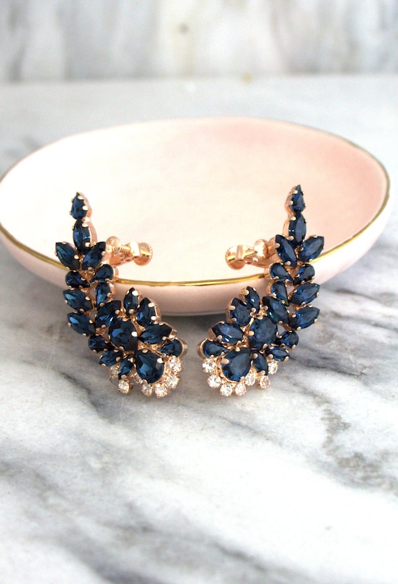 CRYSTAL EAR CUFF NAVY BLUE CRYSTAL EAR CUFF NAVY BLUE