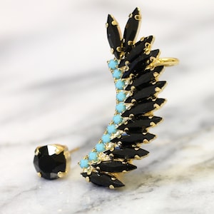 Black Gold Ear Climber earrings, Crystal Climbing earrings, Black Climber Earrings, Ear Crawler Earrings, Black Earrings, Gift For Her