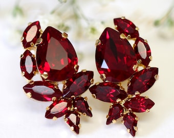 Ruby Earrings, Garnet Red Crystal Cluster Earrings, Bridal Ruby Earrings, Bridesmaids Earrings, Pomegranate Crystal Earrings, Gift for her