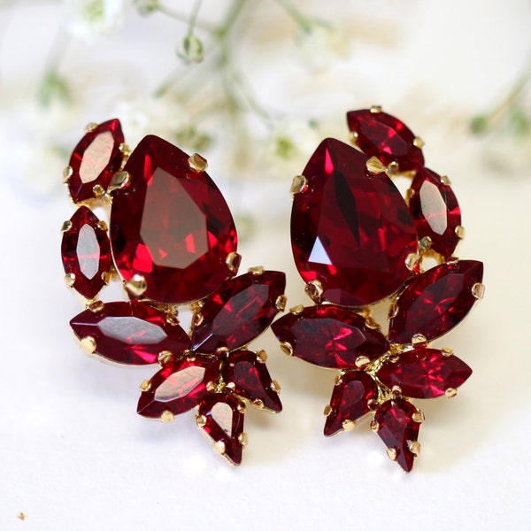 Ruby Earrings, Garnet Red Crystal Cluster Earrings, Bridal Ruby Earrings, Bridesmaids Earrings, Pomegranate Crystal Earrings, Gift for her