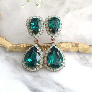 Emerald Earrings, Emerald Green Earrings, Emerald Chandelier Earrings, Green Emerald Drop Earrings, Bridal Emerald Dangle Crystal Earrings
