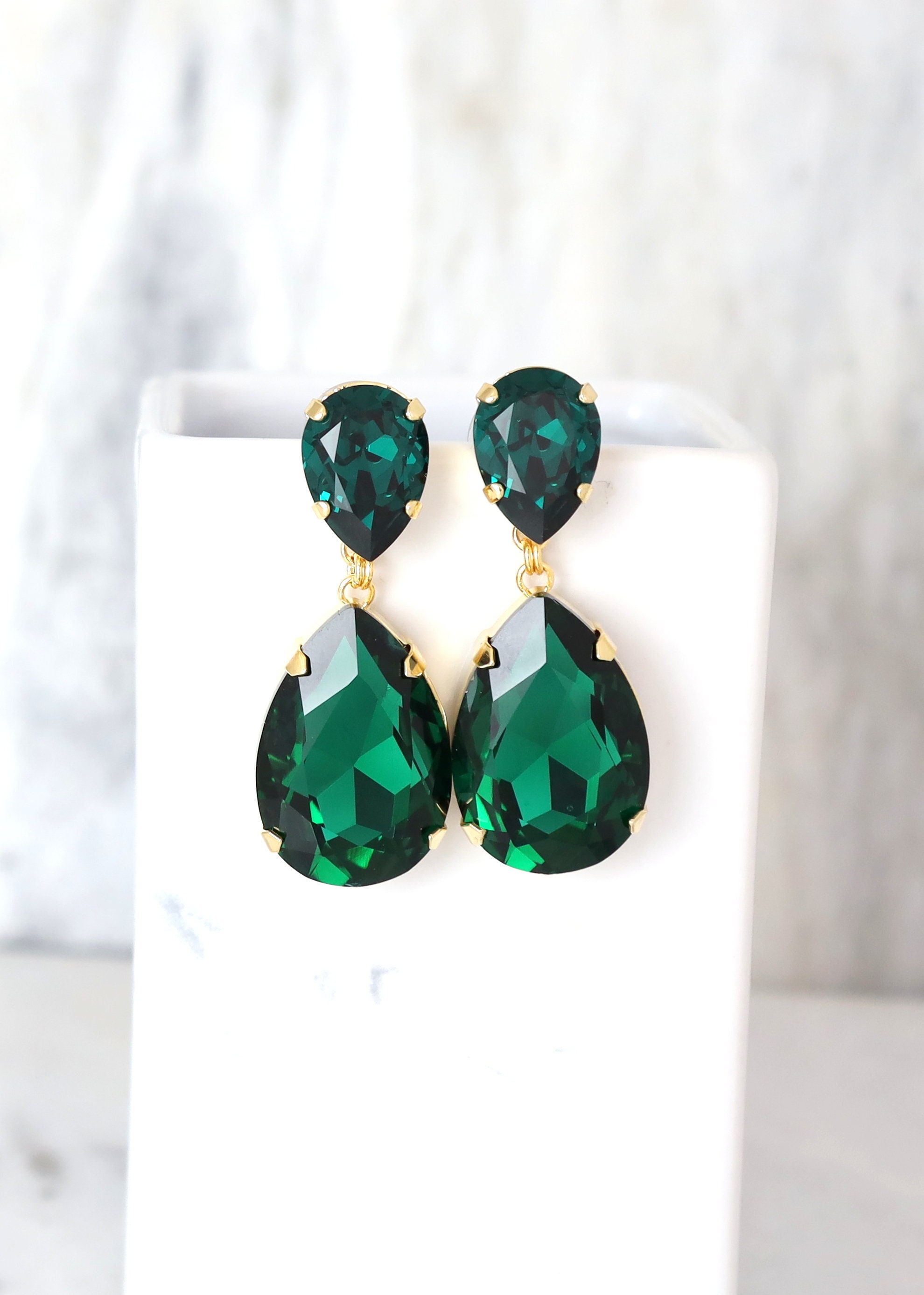 GOLD EMERALD GREEN EARRINGS ( 199 GGR ) – Ohmyjewelry.com