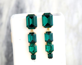 Emerald Chandelier Earrings, Emerald Green Long Crystal Earrings, Emerald Cut Drop Chandelier Earrings, Bridal Dark Green Crystal Earrings