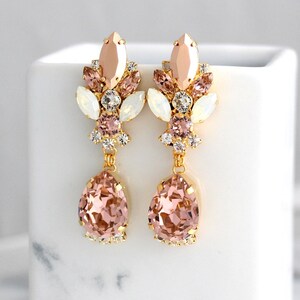 Blush Chandelier Earrings, Bridal Rose Gold Earrings, Bridal Blush Dangle Drop Earrings, Morganite Chandelier Earrings, Statement Earrings 画像 6