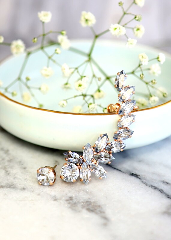 CRYSTAL EAR CUFF DUSTY ROSE CRYSTAL EAR CUFF DUSTY ROSE