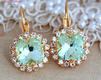 Orecchini pendenti alla menta verde, orecchini di cristallo verde chiaro, regalo per lei, orecchini pendenti alla menta, orecchini da sposa, gioielli da sposa salvia.