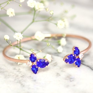 Bracelet manchette bleu, bracelet bleu saphir, bracelet or cristal bleu royal, bracelet manchette mariée or bleu, bracelets manchette de demoiselles d&#39;honneur