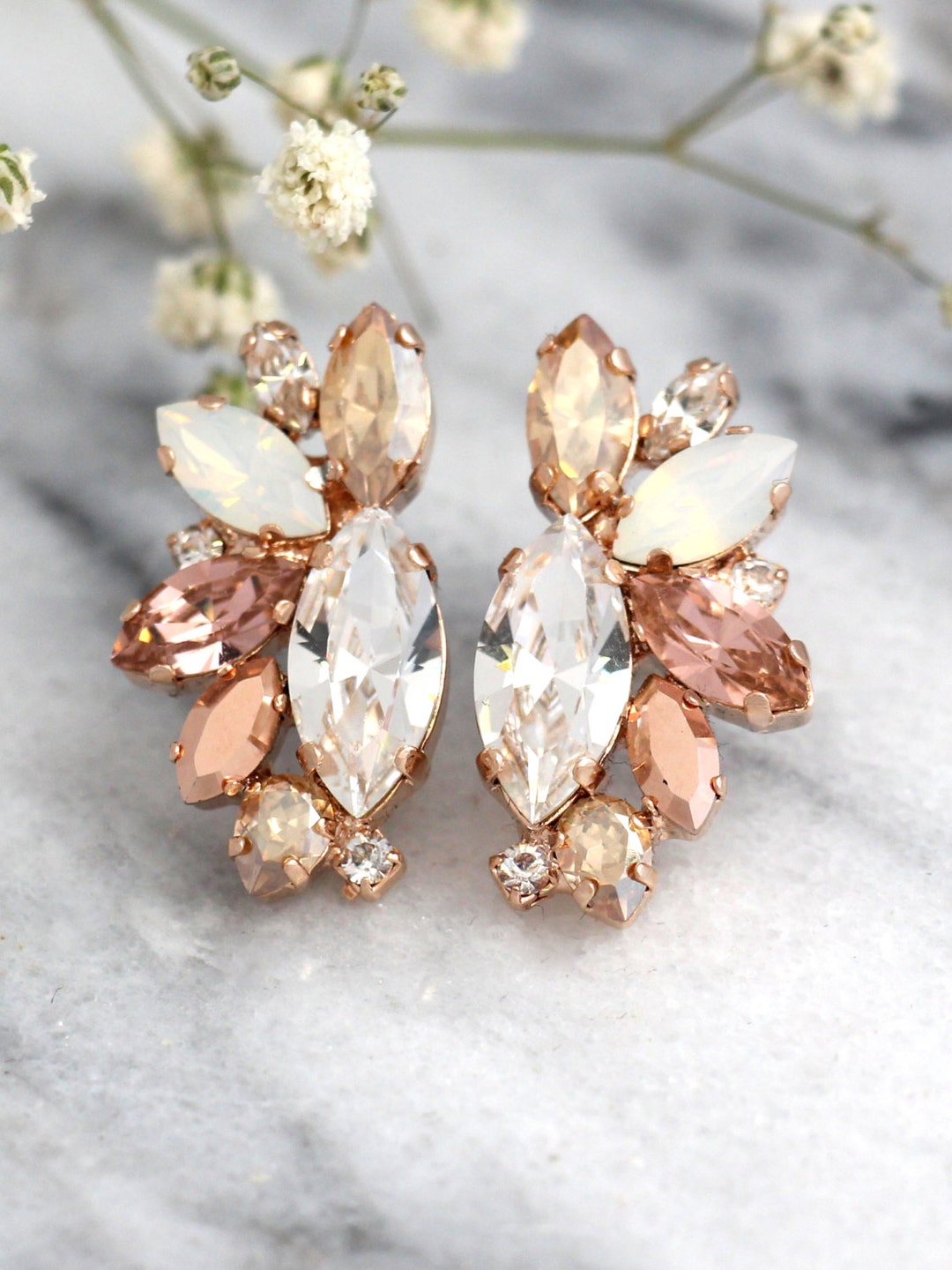 Luxury Color Blossom Diamond Earrings Mother of Pearl Light Pink