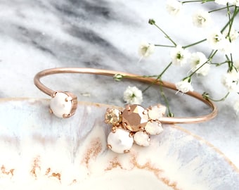 Bridal Pearl Bracelet, Rose Gold Bridal Bracelet, Bridesmaids Pearl Bracelets, White Pearl Gold Bracelet, Bridal Crystal Crystal Bracelet.