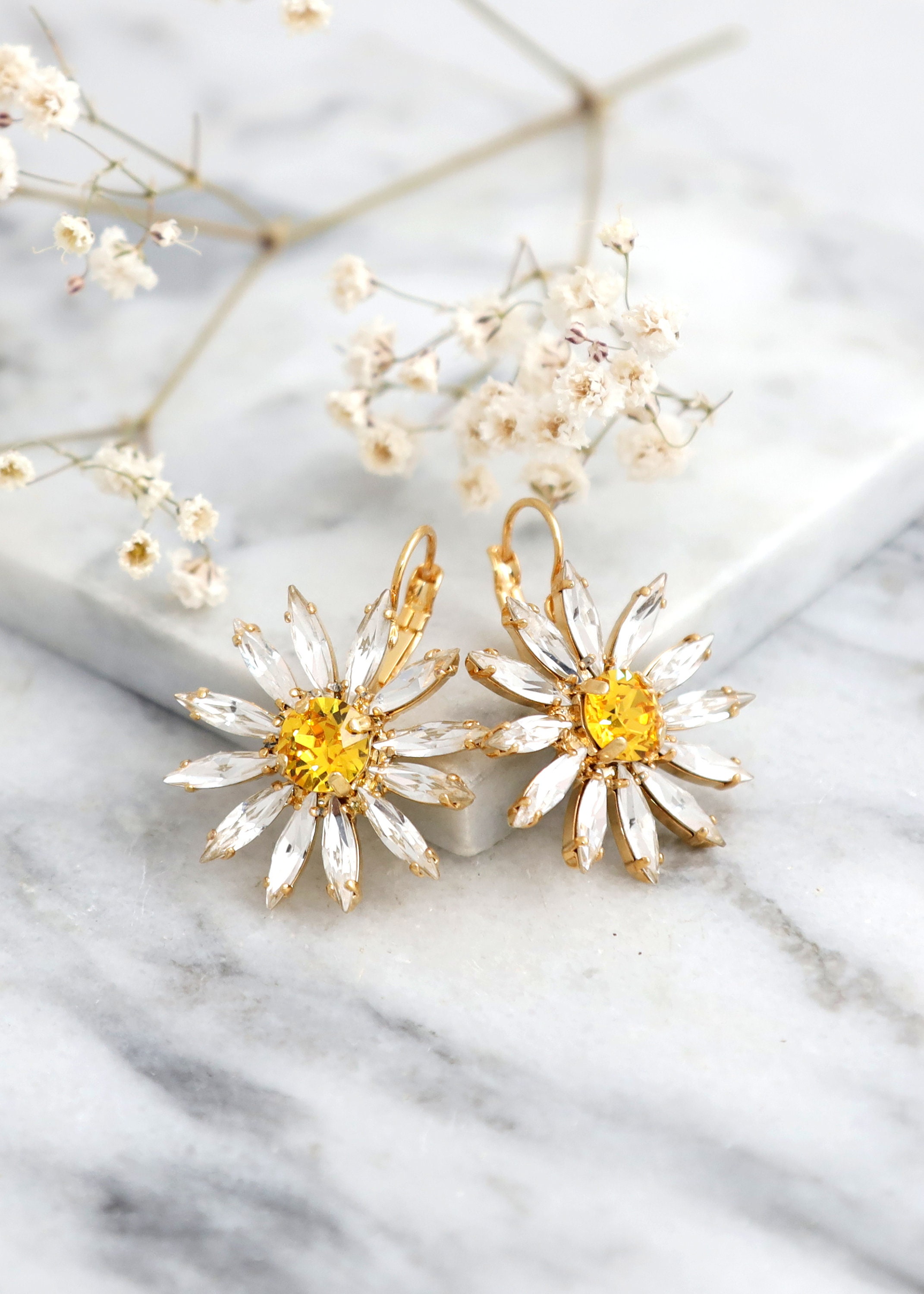 Set Da 3 Paia Di Orecchini A Margherita Con Clip - 7x1.5 Cm, Metallo, Gioielli Da Sposa O Casual