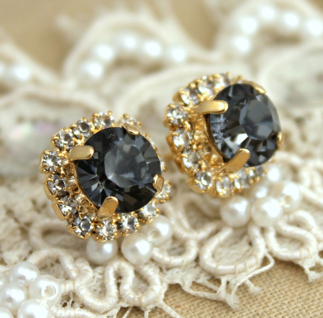Gray Stud Earrings Gray Crystal Earrings Swarovski Crystal Etsy