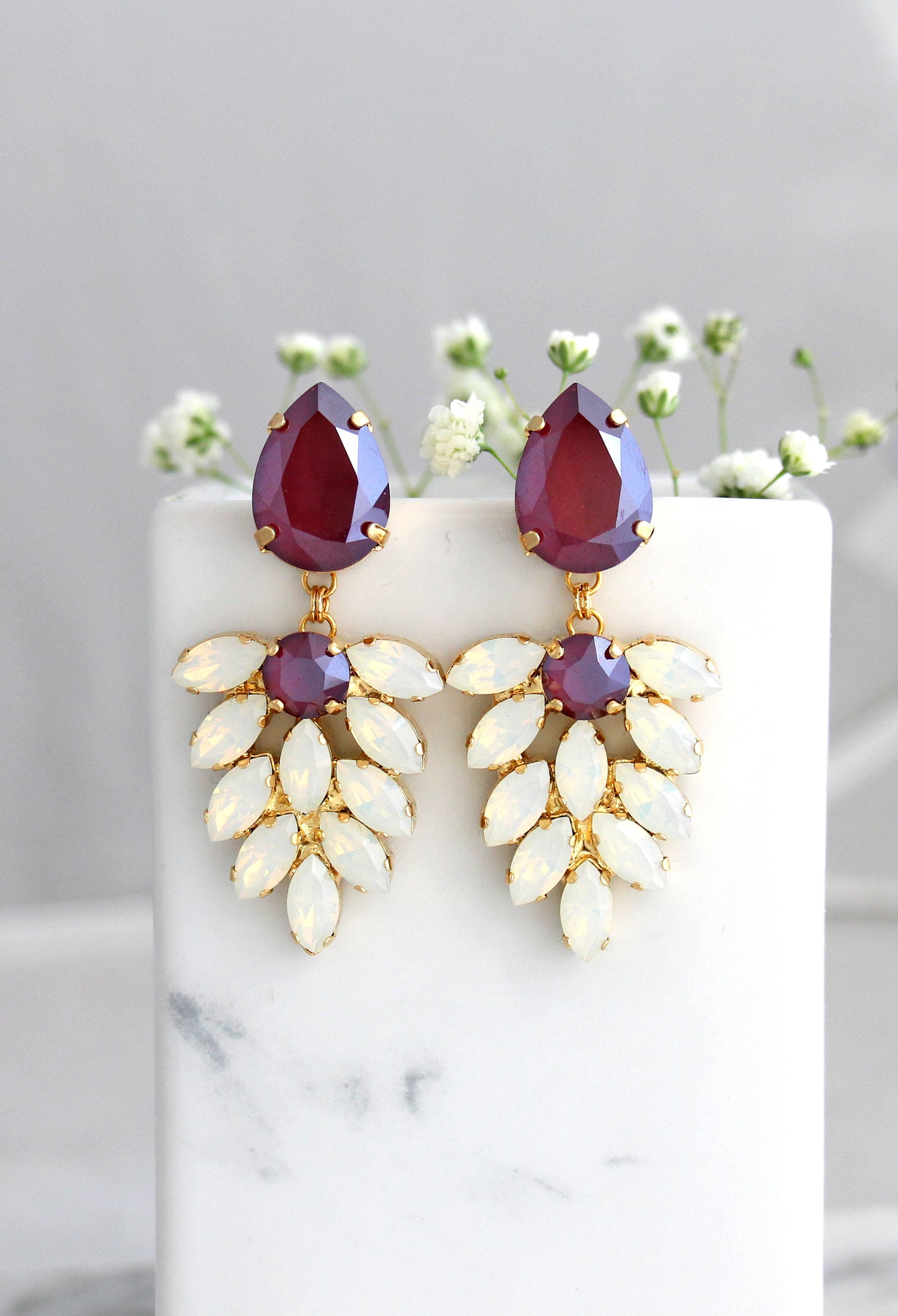 Maroon stone gold best sale earrings