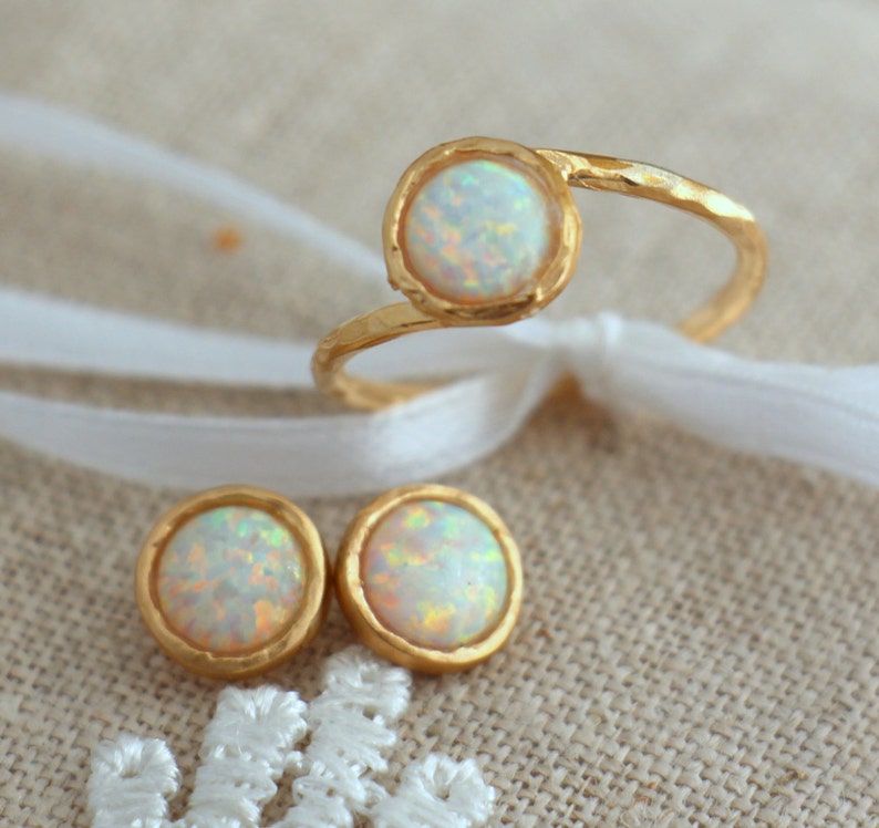 Opal Earringsopal Stud Earrings White Opal Earrings Gold - Etsy