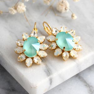 Mint Earrings, Mint Drop Earrings, Bridal Mint Opal Earrings, Seaglass Earrings, Seafoam Earrings, Pistachio Earrings, Bridesmaids Earrings