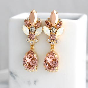 Blush Chandelier Earrings, Bridal Rose Gold Earrings, Bridal Blush Dangle Drop Earrings, Morganite Chandelier Earrings, Statement Earrings 画像 2