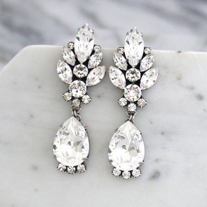 Bridal Silver Long Chandelier Earrings, Bridal Drop Earrings, Antique Silver Bridal Earrings, Crystal Antique Earrings,  Bridal Jewelry
