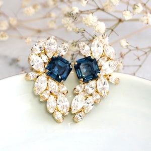 Blue Navy Earrings, Bridal Navy Blue Navy Crystal Earrings, Dark Blue Cluster Earrings, Blue Crystal Earrings, Bridesmaids Jewelry