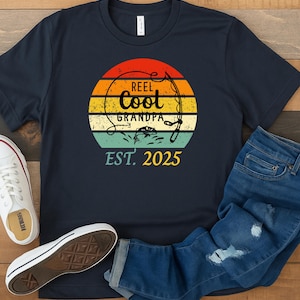 Comfort Colors® Grandpa Est Year Shirt Custom New Dad Shirt Personalized Grandpa gift fathers day gift, new grandpa gifts For Papa T-Shirt