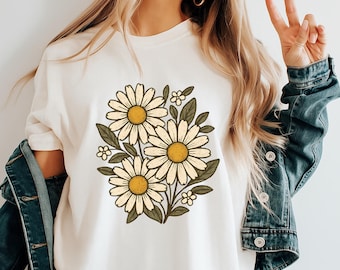 Boho Daisy T-Shirt | Retro Floral Block Print Tee | Pressed Flower Cottagecore Shirt | Vintage Aesthetic Graphic Tee Women