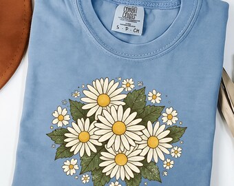 Boho Daisy Flower Tee, Comfort Colors Botanical Tee, Wildflower Shirt, Retro Floral T-Shirt, Plant Shirt, Gardener Shirt, Trendy Gift