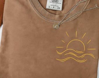 Camiseta Comfort Colors® Sun – Camiseta Sunshine – Camiseta playera de verano – Camiseta bohemia con vibras positivas – Regalo para ella – Camiseta bonita para mujer