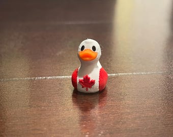 Canadian Flag Cruise Duck (Set of 25 or More)