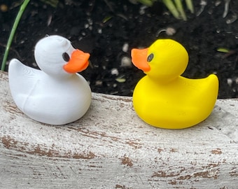Miniature Cruise Ducks (Sets of 25 or More)