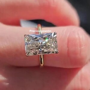 3 CT Radiant Cut Moissanite Diamond Ring Engagement Ring 14K Solid Gold Wedding Ring Anniversary Gift For Women Solitaire Ring Promise Ring