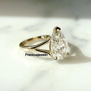 3 CT Pear Shaped Moissanite Engagement Ring 14k Gold Pear Cut Split Shank Engagement Ring Wedding Ring Tear Drop Solitaire Diamond Ring